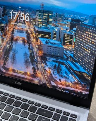 Acer Aspire 5 15.6" Full HD i3/i5 11ª gen 8GB RAM 