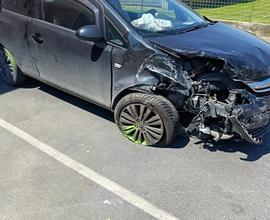 Opel corsa 3p 1.3 cdti edition 95cv incidentata
