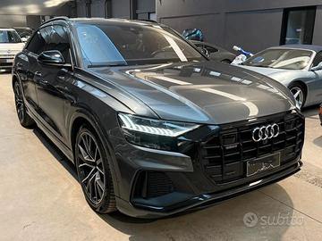 Audi Q8 SLINE 3.0 mev