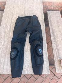 Pantaloni in pelle dainese