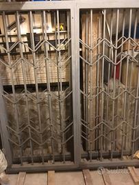 Inferiate apribili due ante