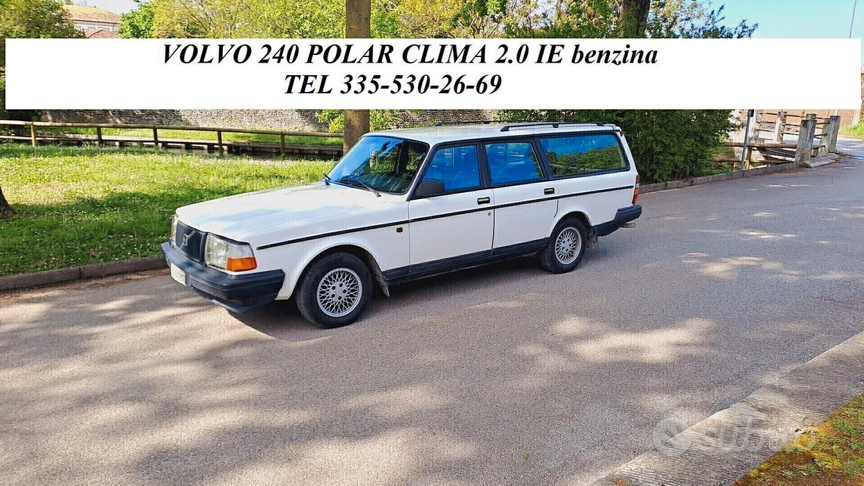 VOLVO 240