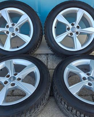 Cerchi in Lega Originali Audi 17"+ Gomme Invernali