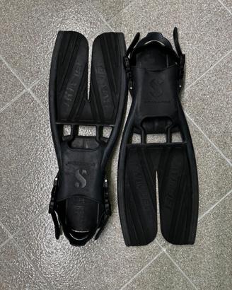 Pinne per immersioni ScubaPro