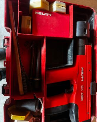 Chiodatrice Hilti