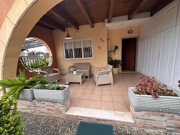 Vendita villa bifamiliare in complesso residenzial