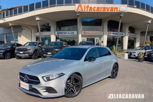 Mercedes-Benz A 180d Premium AMG Line