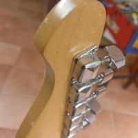 chitarra elettrica aria stg