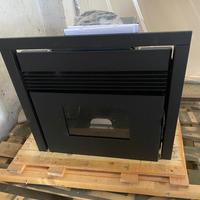 Caminetto inserto a pellet nuovo Prezzemolo 46