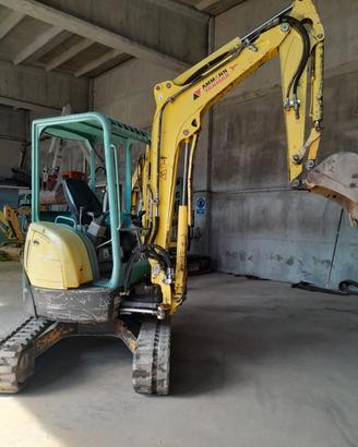 MINIESCAVATORE YANMAR VIO 35 TETTO