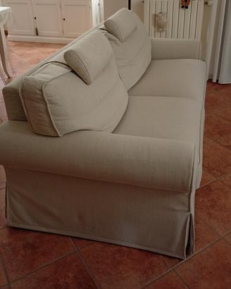 Divano 3 posti più poltrona modello Tromello