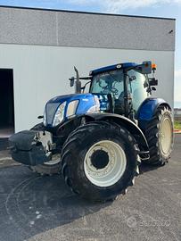 NEW HOLLAND T7070 BLUE POWER