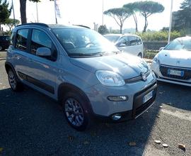 Fiat panda 4x4 lounge uconnect sensori