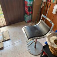 2 Sgabelli design acciaio e vera pelle