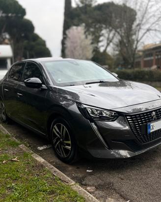 Peugeut 208 - Allure Pack