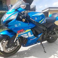 Suzuki gsx r 750