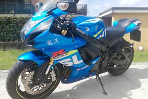 Suzuki gsx r 750