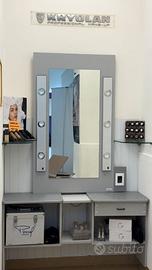 Postazione Trucco Professionale con Specchio