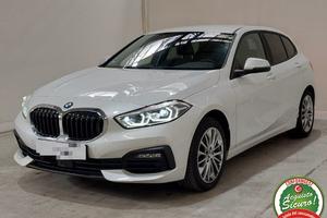 BMW 118 i 5p. Advantage Automatica Led