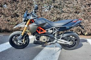 Aprilia Dorsoduro 750 Factory