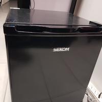 mini frigo sekom 41 LT  modello shmt05sm1ufo 