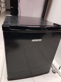 mini frigo sekom 41 LT  modello shmt05sm1ufo 
