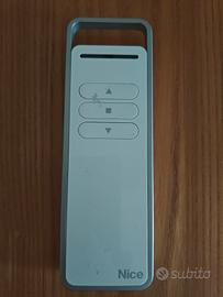 tenda a bracci motore con telecomando 