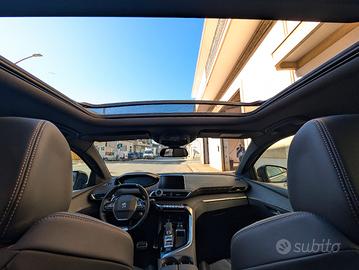 Peugeot 5008 TETTO PANORAMICO 7 posti GT Line +