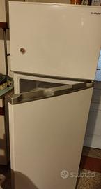 Frigorifero Sharp