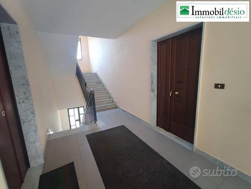 Appartamento di 100 m² con più di 5 locali a Picer - Vista 6