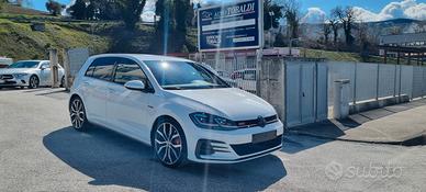 Volkswagen Golf GTI Performance 2.0 245 CV TSI DSG