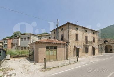 Stabile/Palazzo Gubbio [INDMOCAIANA210VRG]