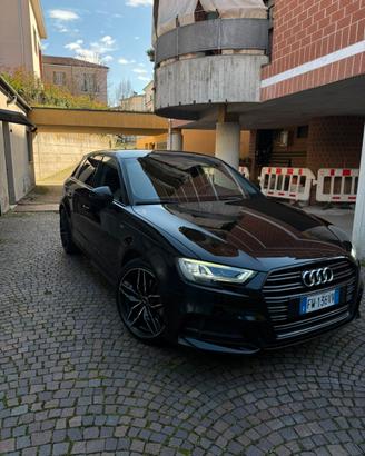 Audi A3 Sportback S Line 30 TDI 116 CV OK Neopat.