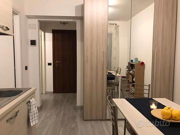 Via firenze bilocale arredato no residenza
