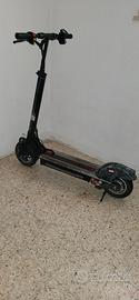 Monopattino elettrico Vinco
