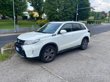 SUZUKI VITARA 1.5 HYBRID 140 CV AUTOMATICA 