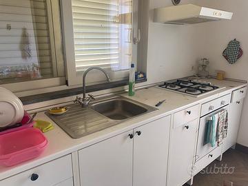 Cucina IKEA completa moduli adattabili