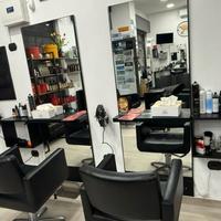 Arredamento salone parrucchiere