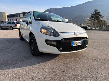 Fiat Punto Evo NEOPATENTATI!!