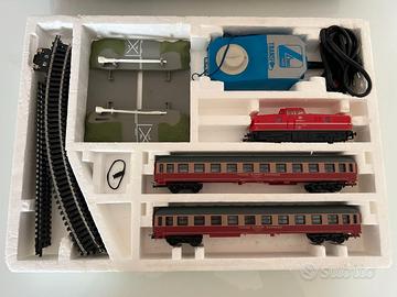 Lima, Set treno con passaggio a livello