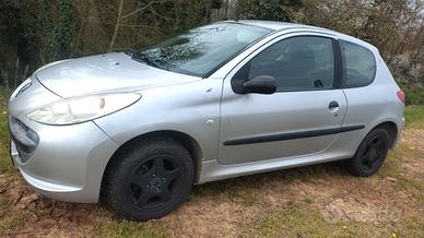 Peugeot 206 +
