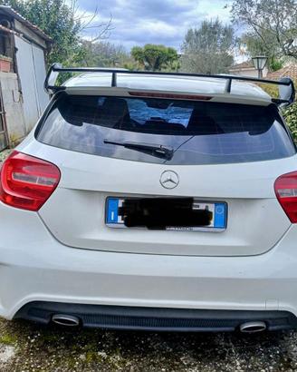 Mercedes classe A 180  INCIDENTATA