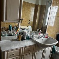 Mobile bagno legno bianco e marmo prezzo trat.