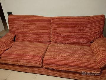 divano letto tre posti 