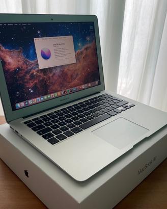 Macbook Air 13" (early 2015)