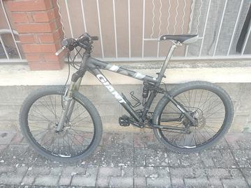 BICI MTB - GIANT ALUXX - FULL