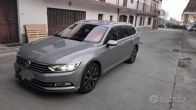 Volkswagen Passat 2.0TDI Bluemotion
150 CV