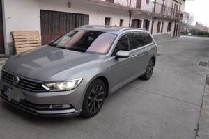 Volkswagen Passat 2.0TDI Bluemotion
150 CV