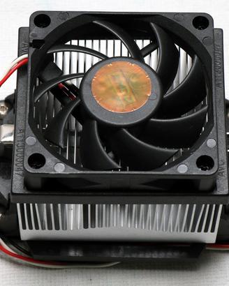 Supporto + Dissipatore + Ventola 3 Pin AMD