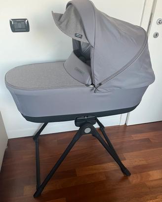 Inglesina Navicella con Stand up +welcome pad